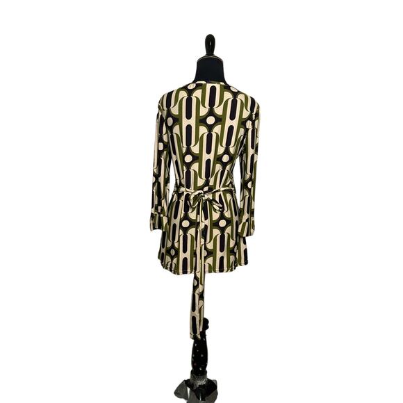 Helena Hart cream green black retro wrap blouse size 2 - Picture 9 of 10